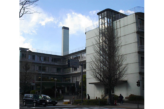社会保険横浜中央病院　ヒートポンプチラー更新工事
